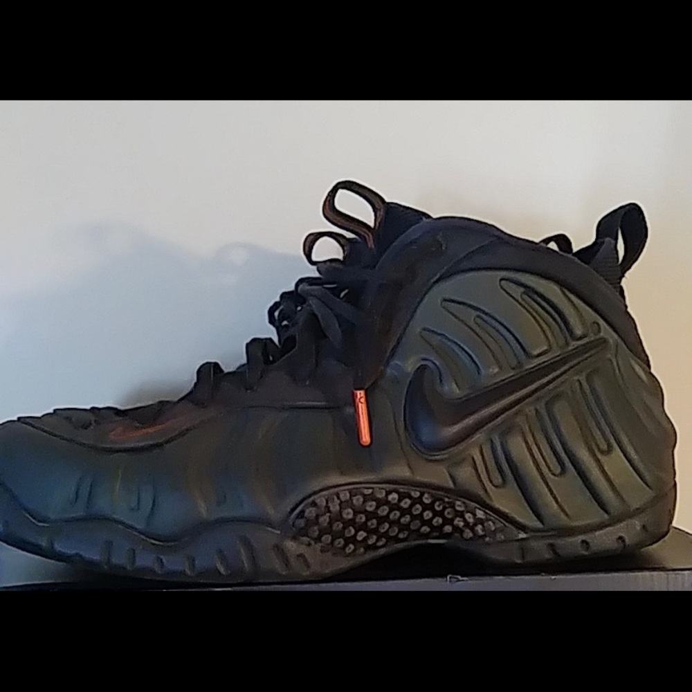 Nike Foamposite Pro “Sequoia”